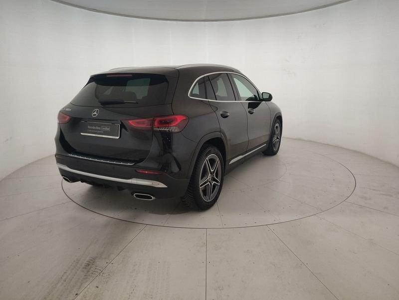 Mercedes-Benz GLA 180 d Premium auto