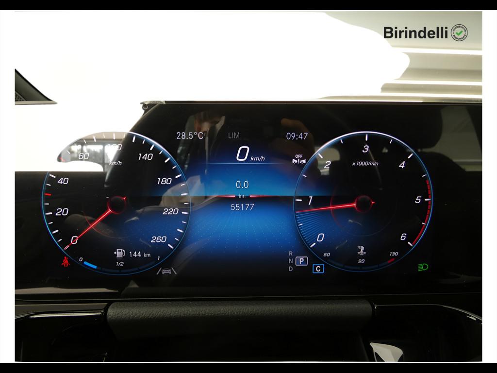 Mercedes-Benz GLA (H247) - GLA 200 d Automatic Premium