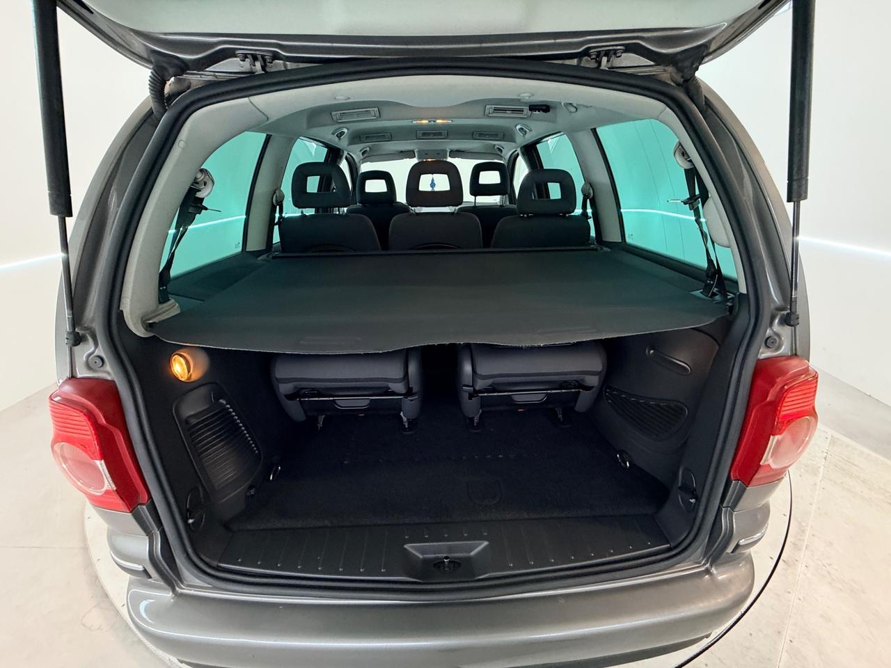 Volkswagen Sharan 1.9 TDI 4mot 7 posti 2008