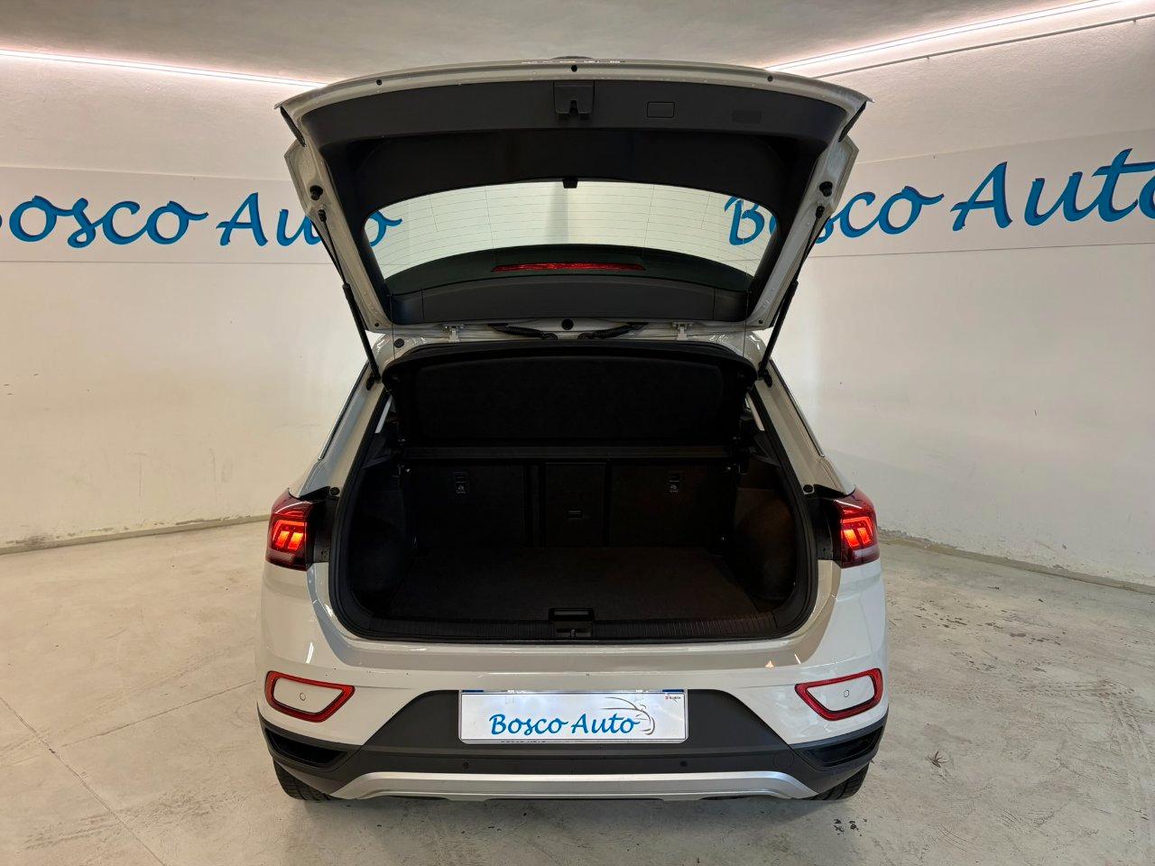 Volkswagen T-Roc 1.0 tsi Life 110cv