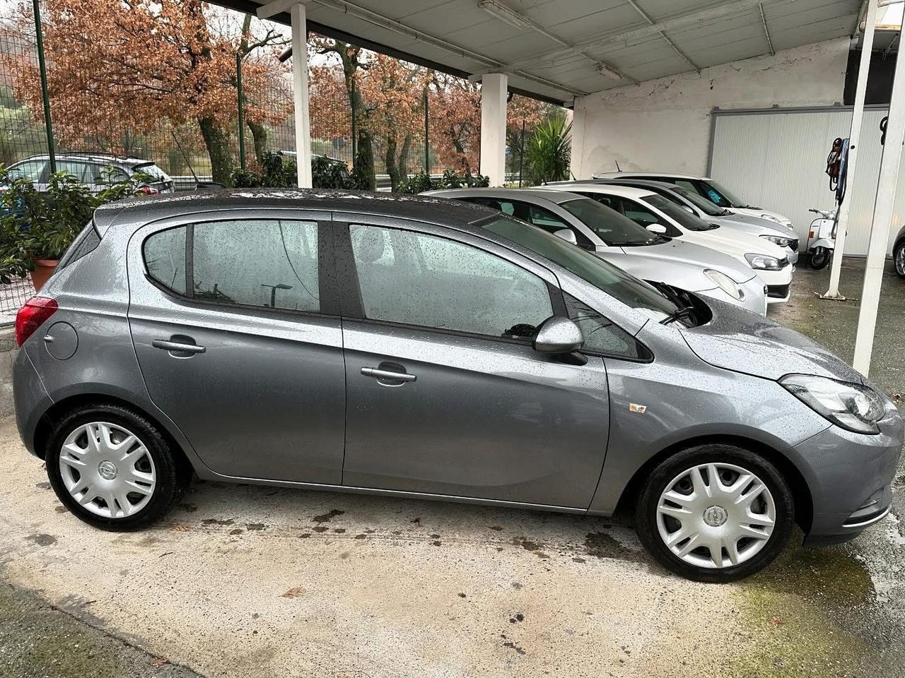 Opel Corsa 1.4 90CV GPL Tech 5 porte Innovation