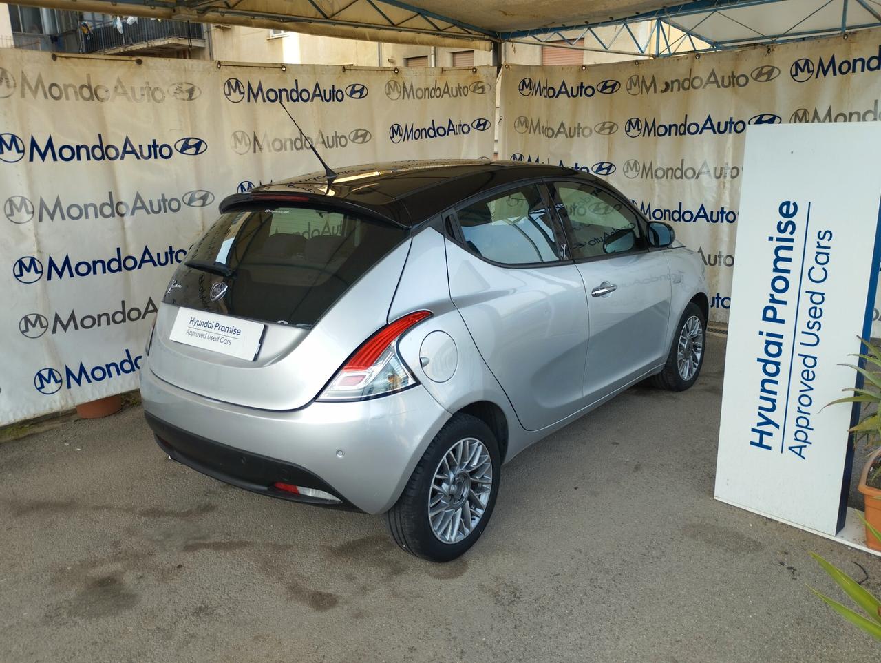 Lancia Ypsilon 1.3 MJT 16V 95 CV 5 porte S&S Platinum