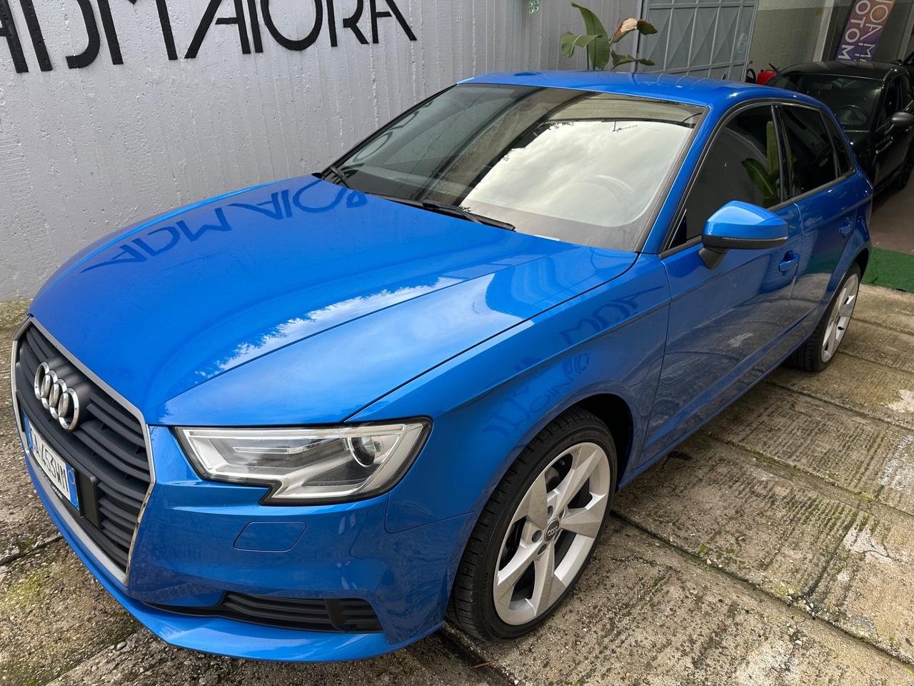 Audi A3 30 G-Tron