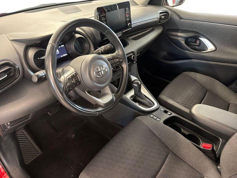 Toyota Yaris Hybrid Trend MY22