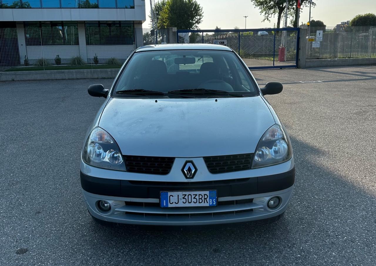 Renault Clio 1.2 16V cat 3 porte