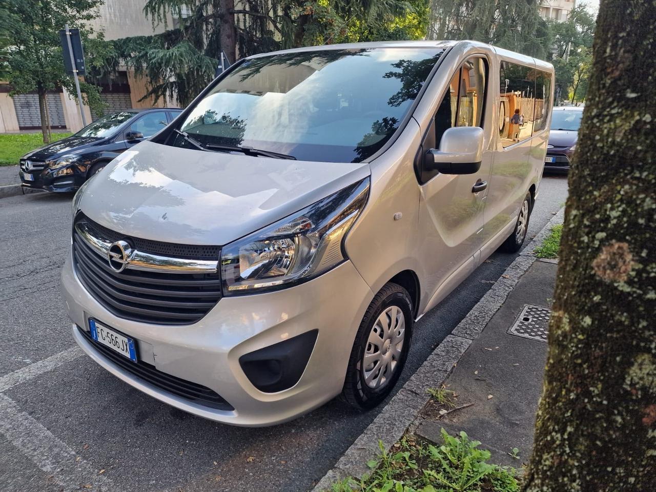 Opel Vivaro 27 1.6 BiTurbo S&S EcoFLEX PC-TN Combi