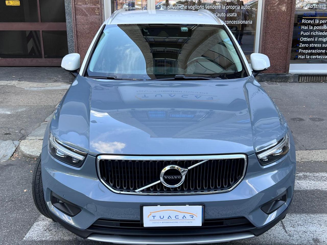 Volvo XC40 Momentum Pro D3 #6864