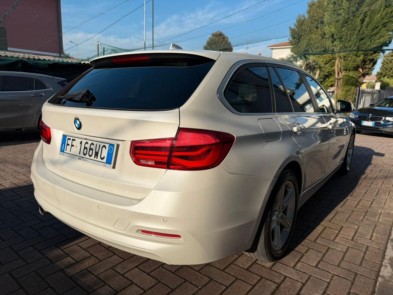 Bmw 318 318d xDrive Touring Sport