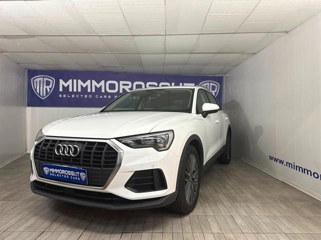 Audi Q3 40 TFSI Business Advanced Quattro Auto.