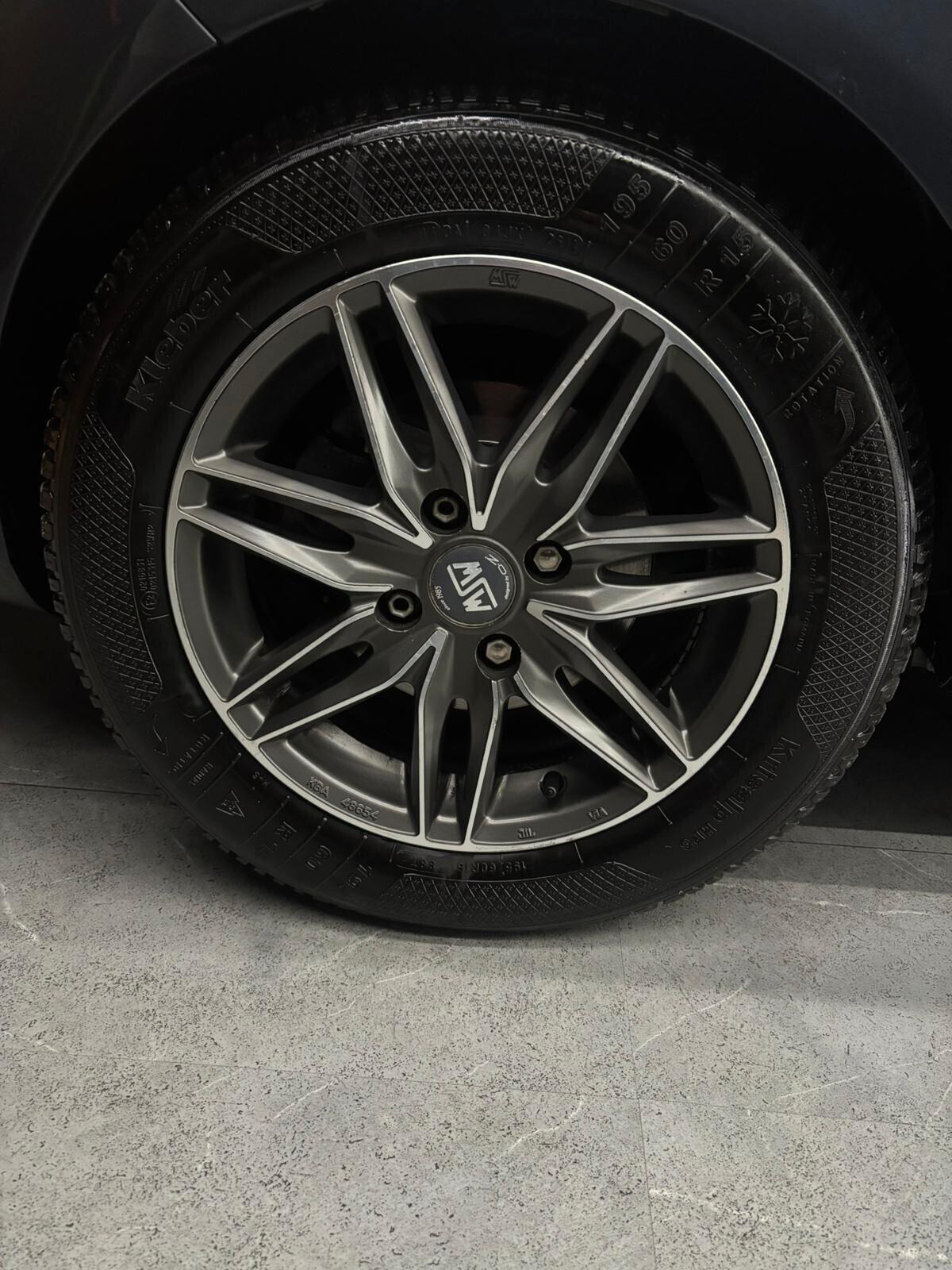 Ford Fiesta 1.2 82 CV 5 porte Titanium