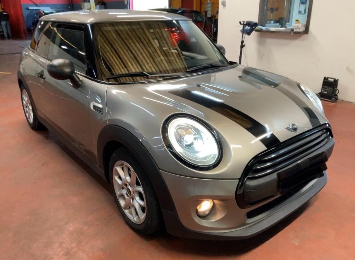 Mini 1.5 Cooper D Business