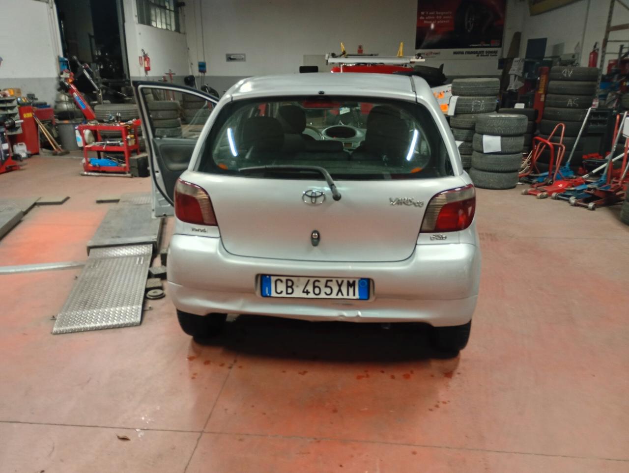 Toyota Yaris 1.4 tdi D-4D cat 5 porte Sol