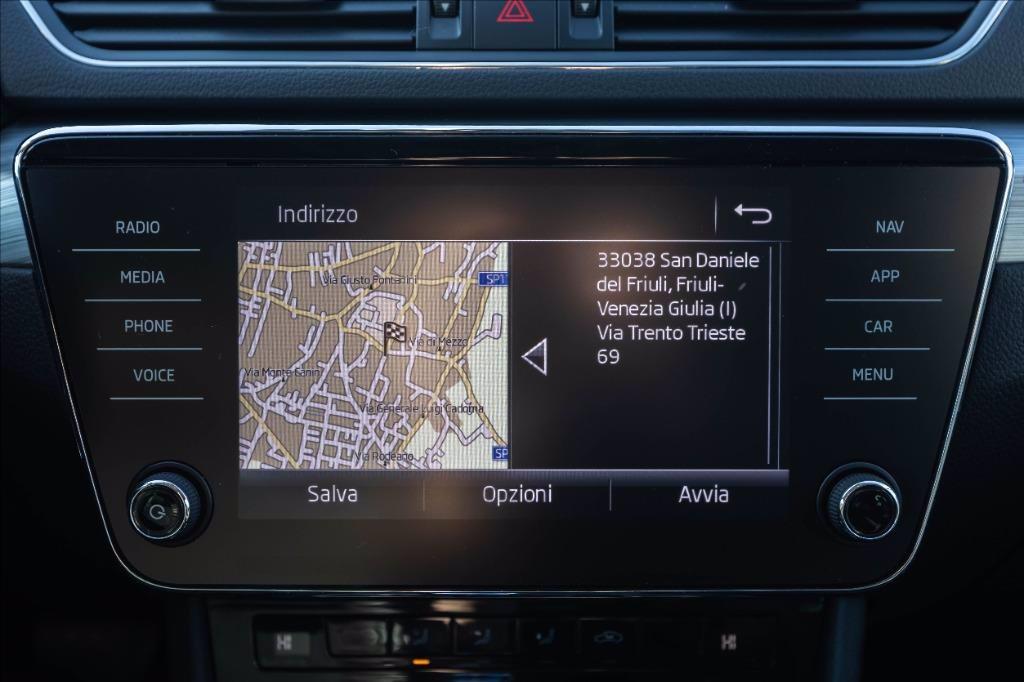 SKODA Superb Wagon 2.0 tdi evo Executive 150cv dsg del 2020