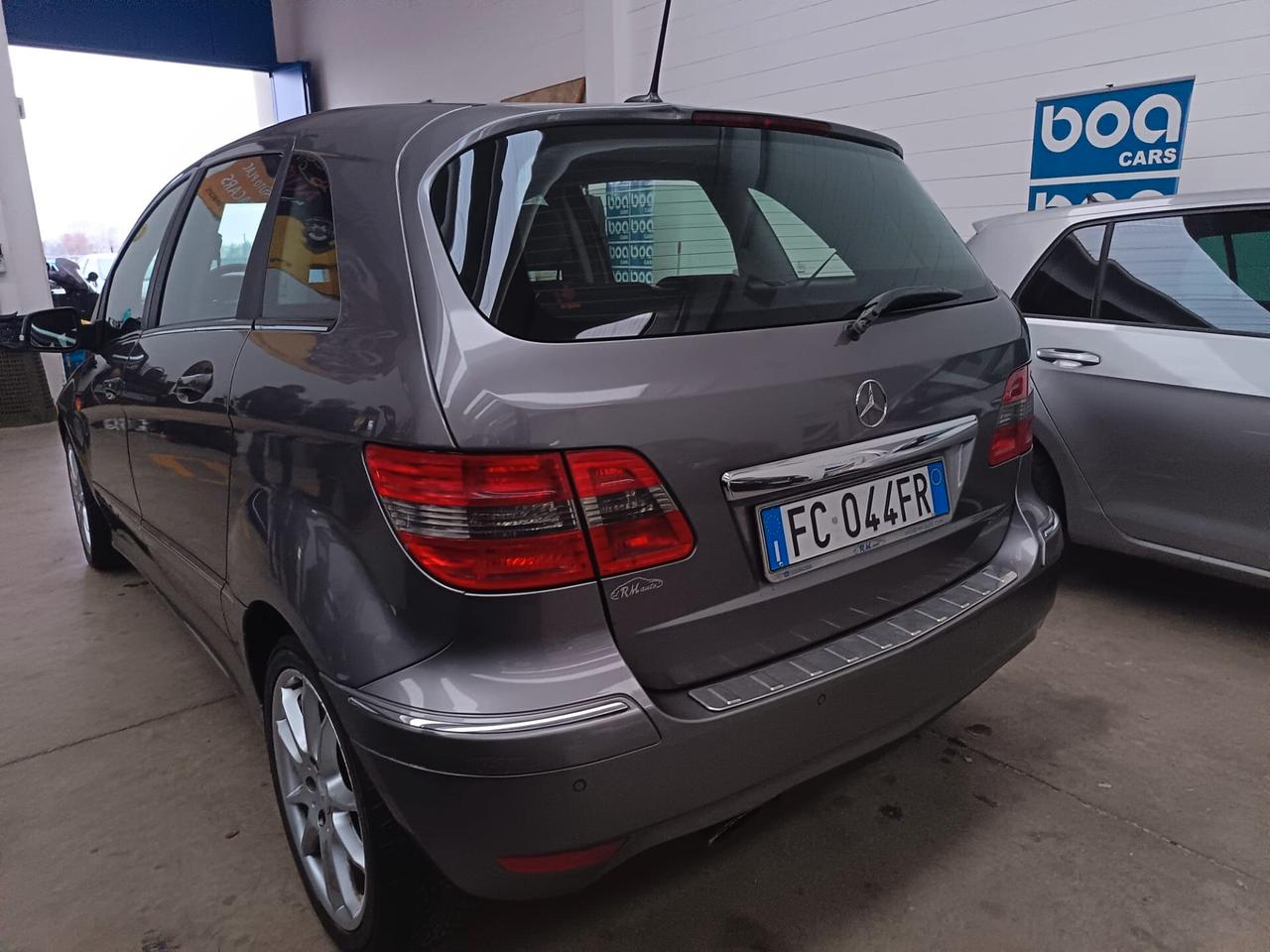 Mercedes-benz B 200 CDI 2010 103kW