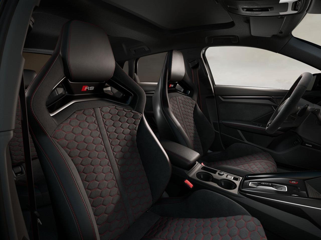 Audi A3 RS 3 Sportback TFSI quattro S tronic