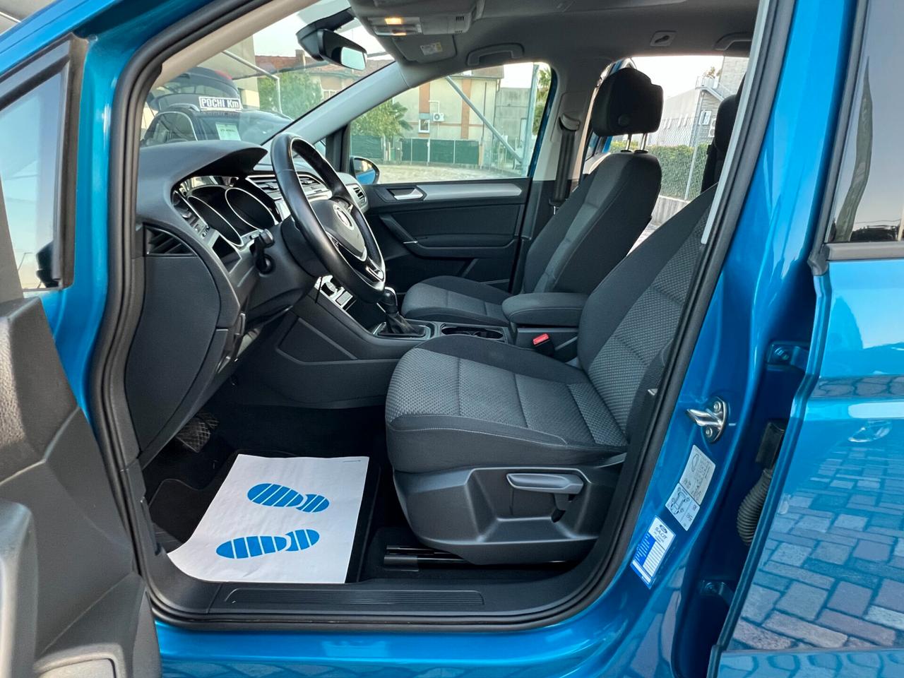 Volkswagen Touran 2.0 TDI 150 CV DSG 7 POSTI PROMOZIONE