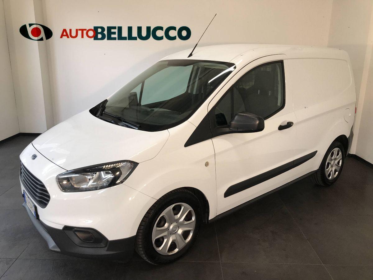 FORD TRANSIT COURIER TDCI TREND VAN