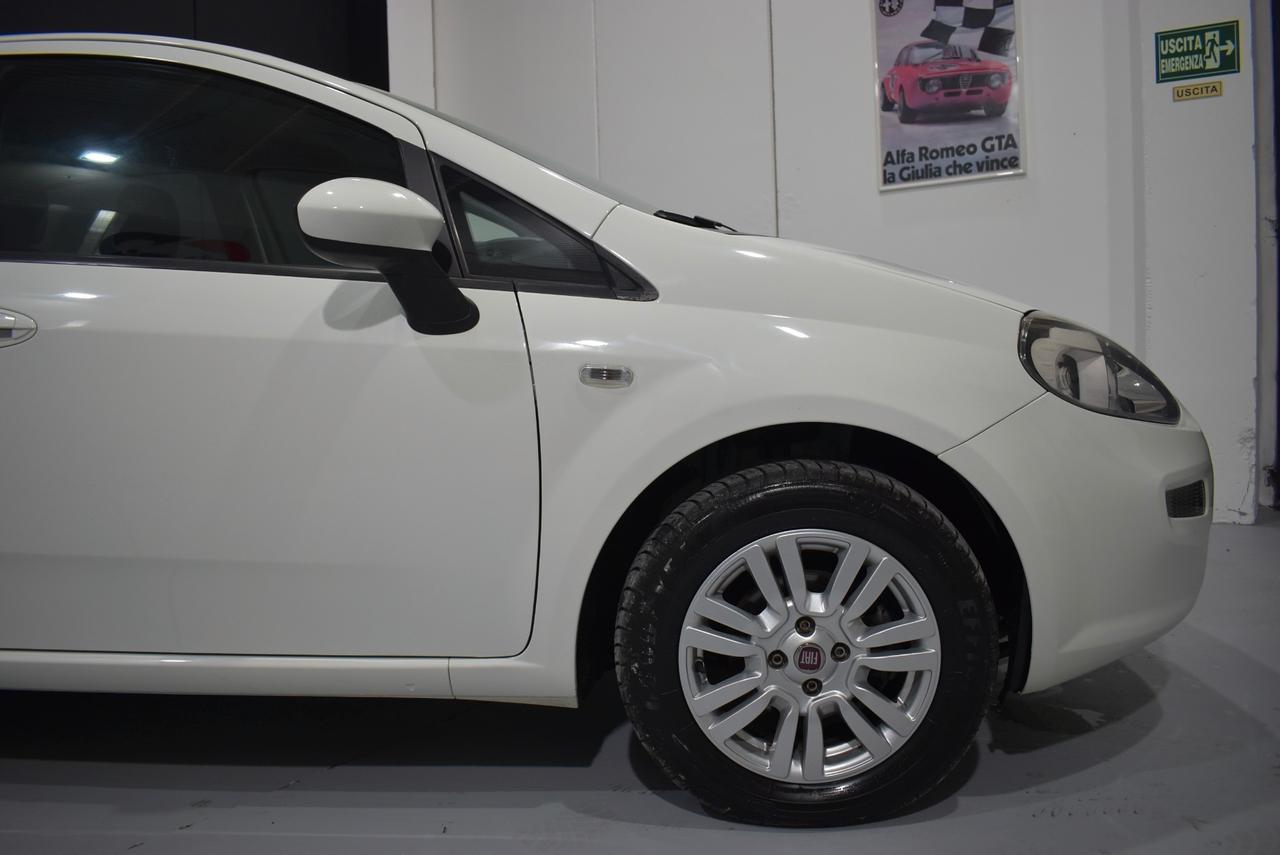 Fiat Punto 1.3 MJT II 75 CV Street NEOPATENTATI