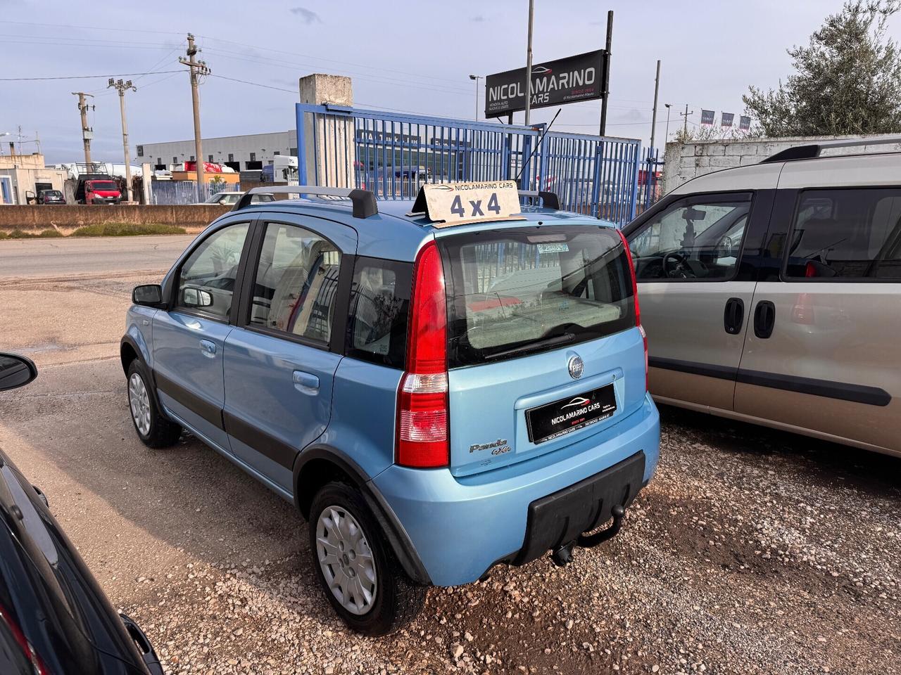 Fiat Panda 1.2/gpl 4X4 “GANCIO TRAINO”