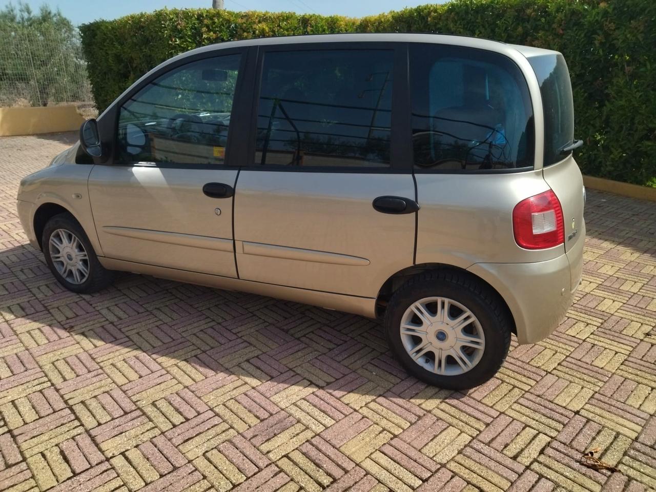 Fiat Multipla 1.6 16V Natural Power Emotion