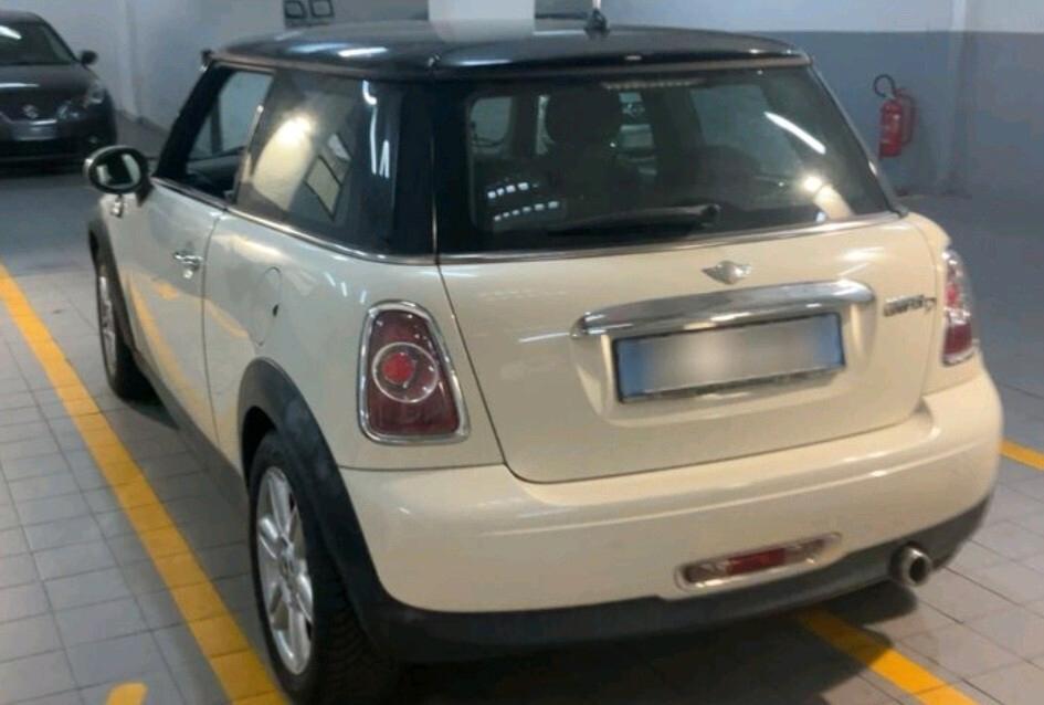 Mini Cooper 1.6 tdi 110 Cv 2011