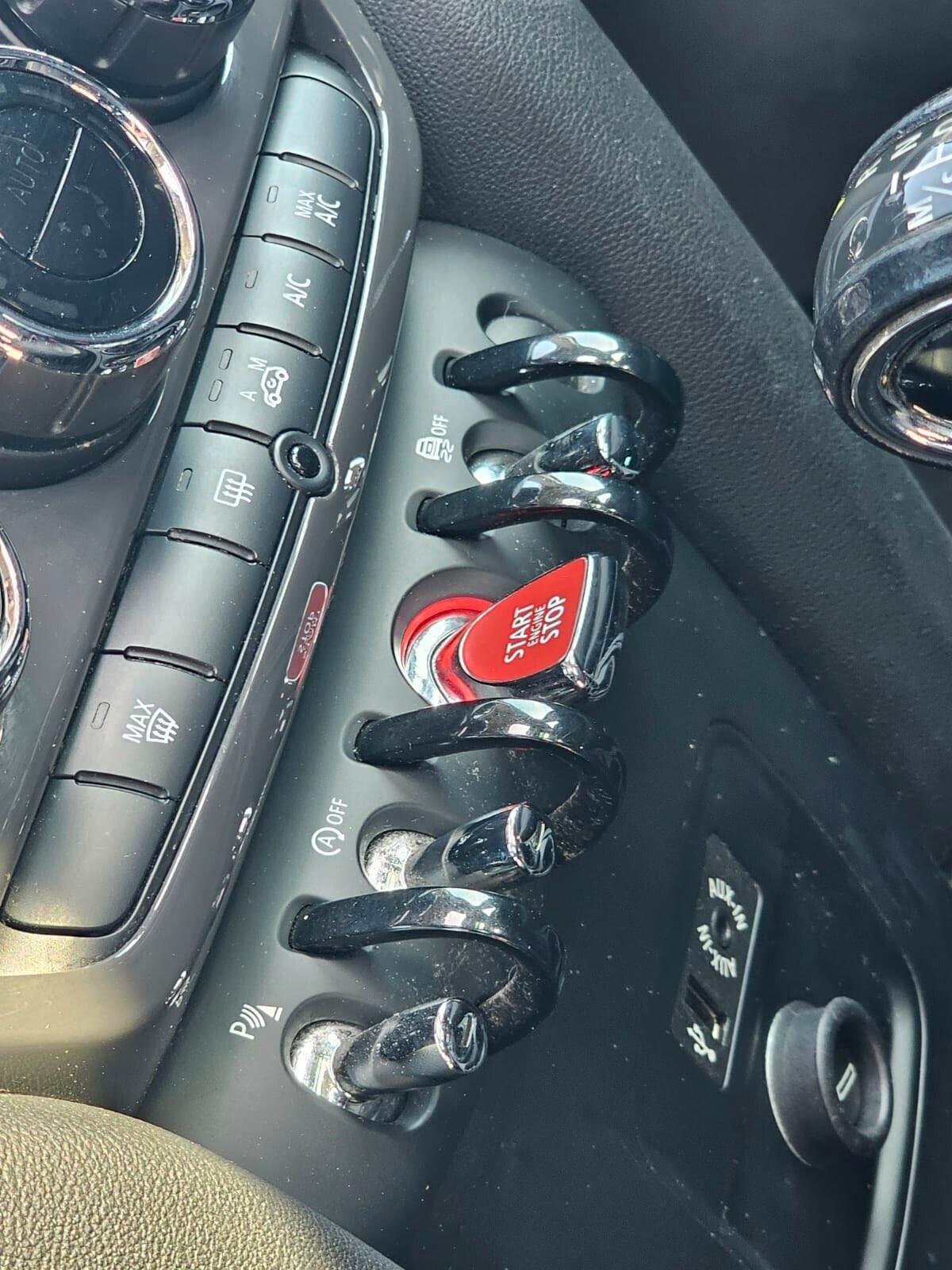 Mini Cooper D Countryman 2.0 Hype