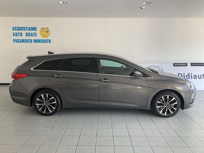 Hyundai i40 Wagon 1.6 CRDi DCT Business