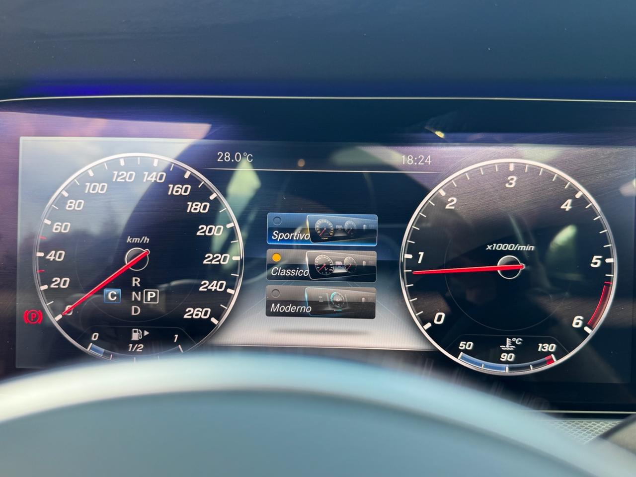 Mercedes-benz E 220 d S.W. Auto Premium Plus AMG 4 MATIC .