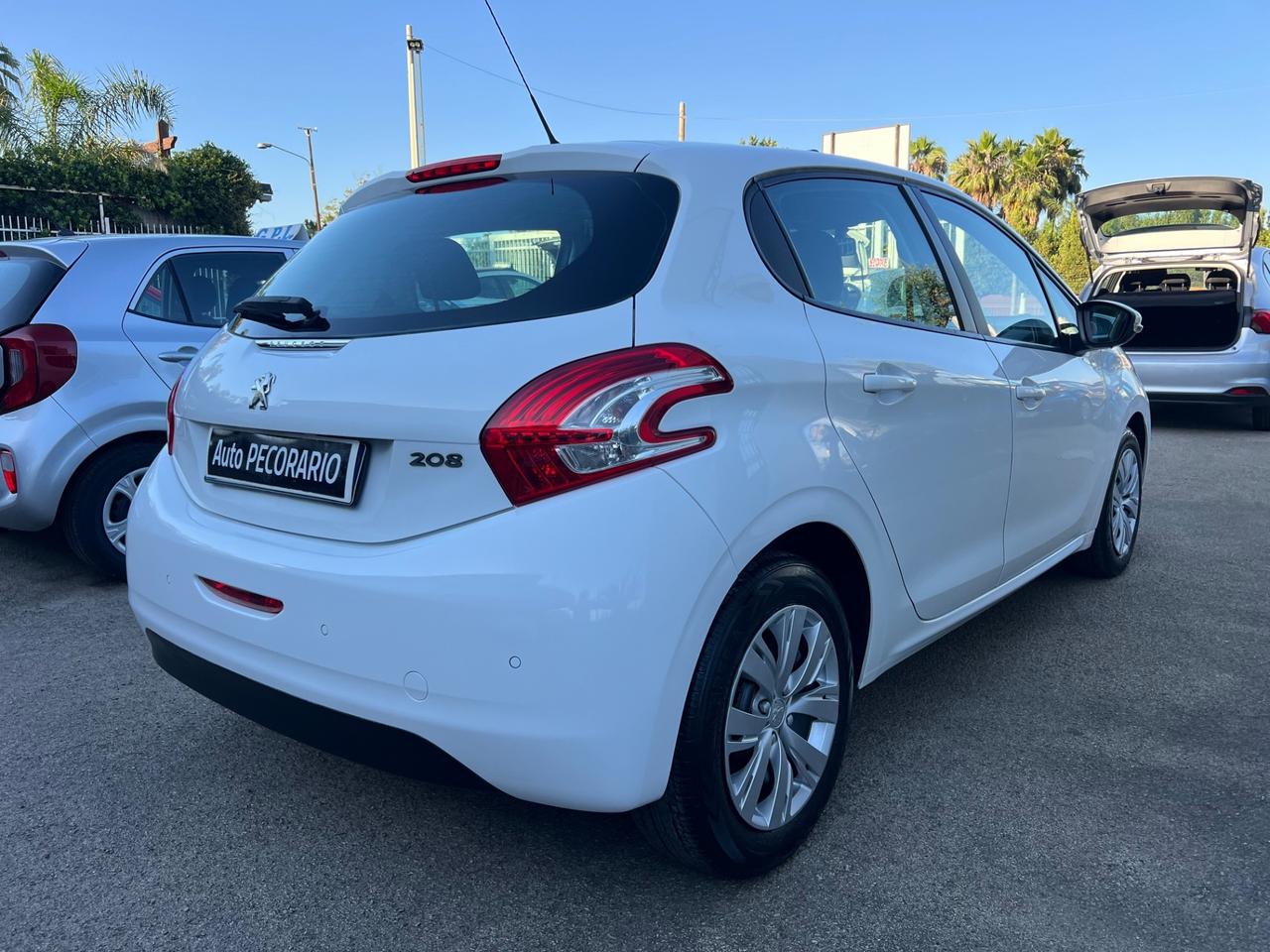 Peugeot 208 1.4 HDi 68 CV 5 porte Access N1 autocarro