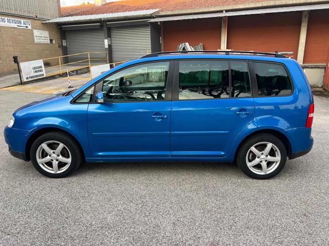 VOLKSWAGEN Touran 7posti 1.6 16V FSI senza nessun lavoro da fare