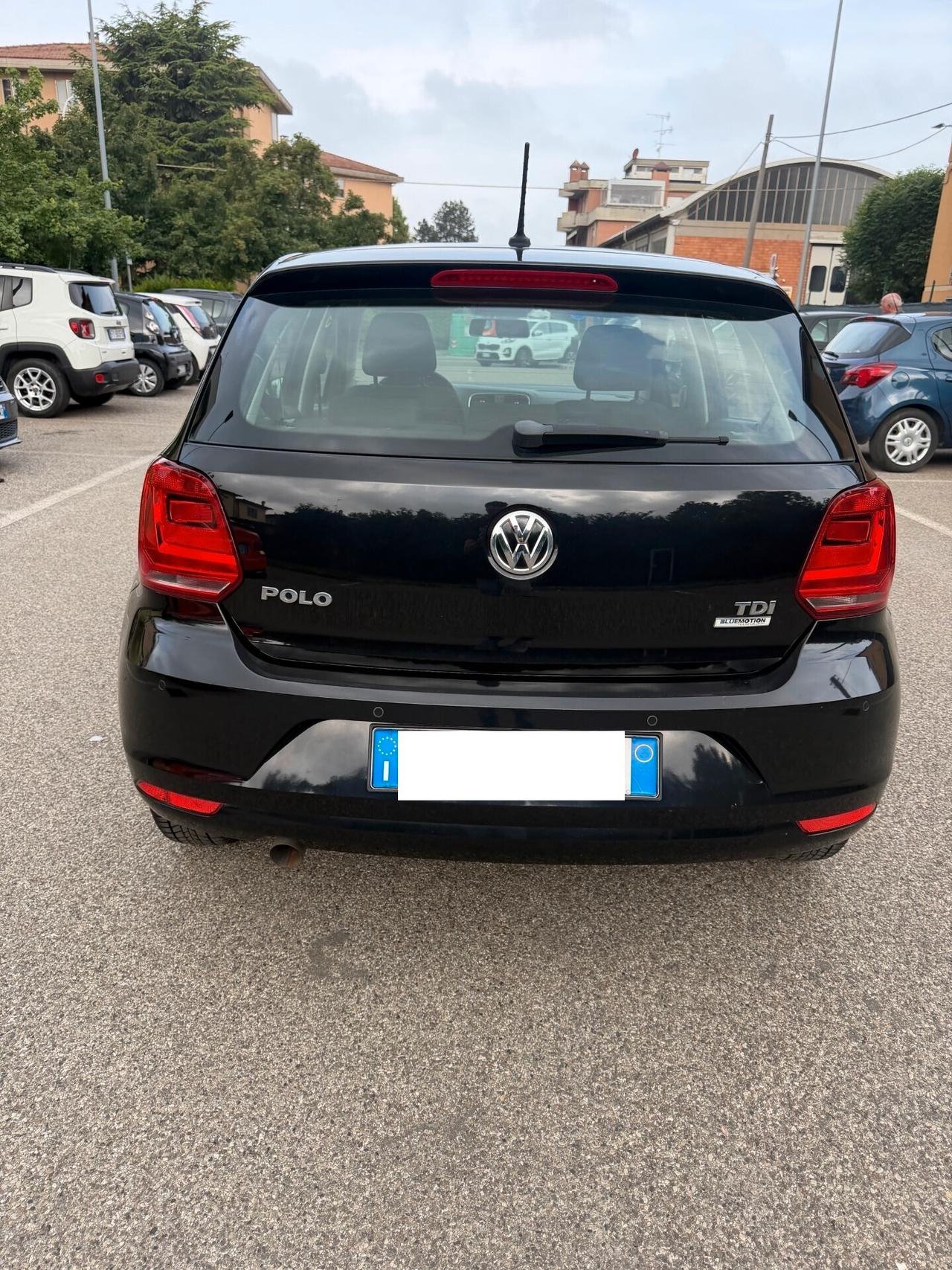 Volkswagen Polo 1.4 tdi - NEOPATENTATI - 12 MESI DI GARANZIA -