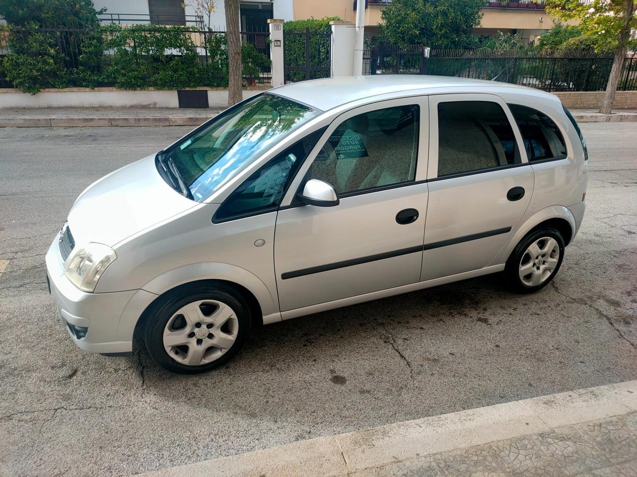 Opel Meriva 1.4 16V Cosmo