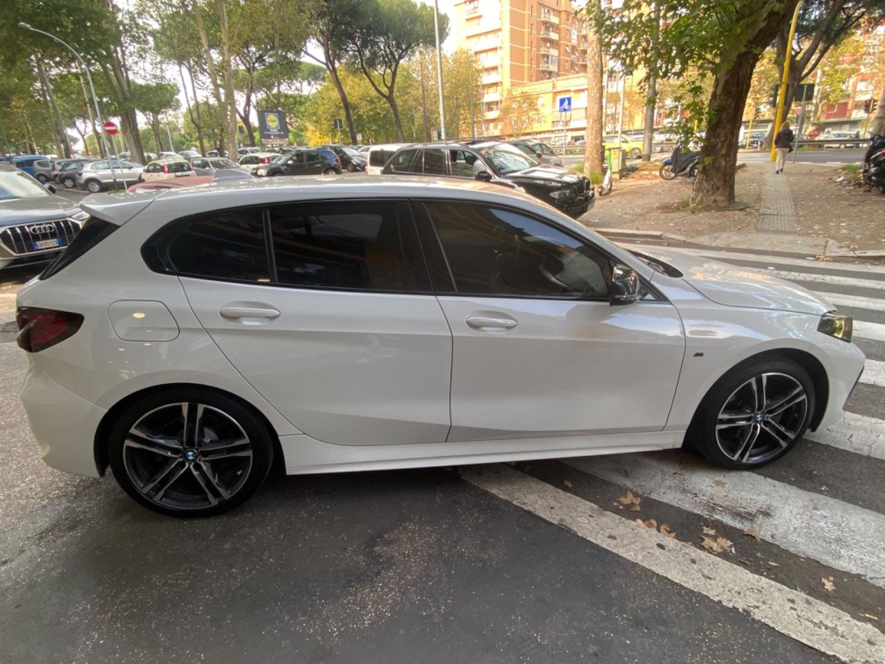 Bmw 118d 5p. Msport AUT. BLACK PACK