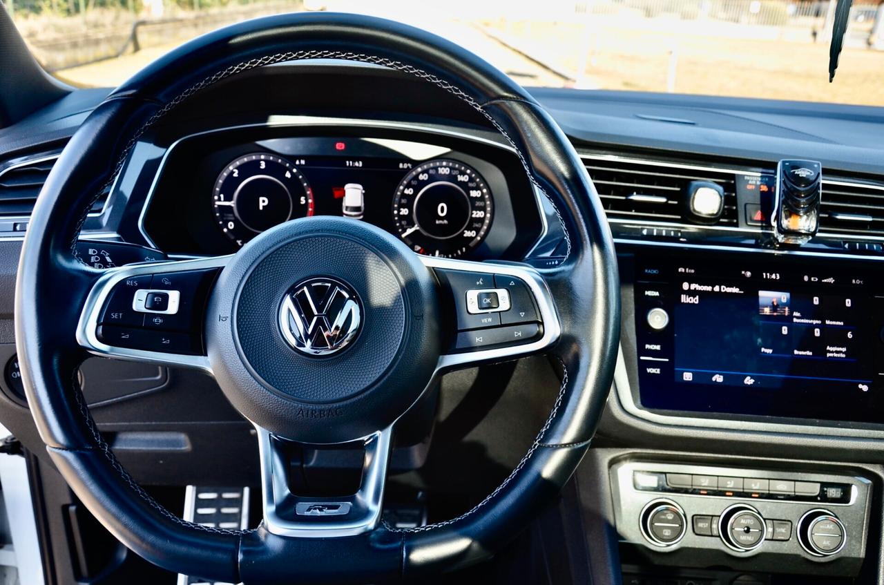 Volkswagen Tiguan 2.0 TDI 150cv DSG R-line INT EXT, SERVICE UFFICIALI, PERMUTE