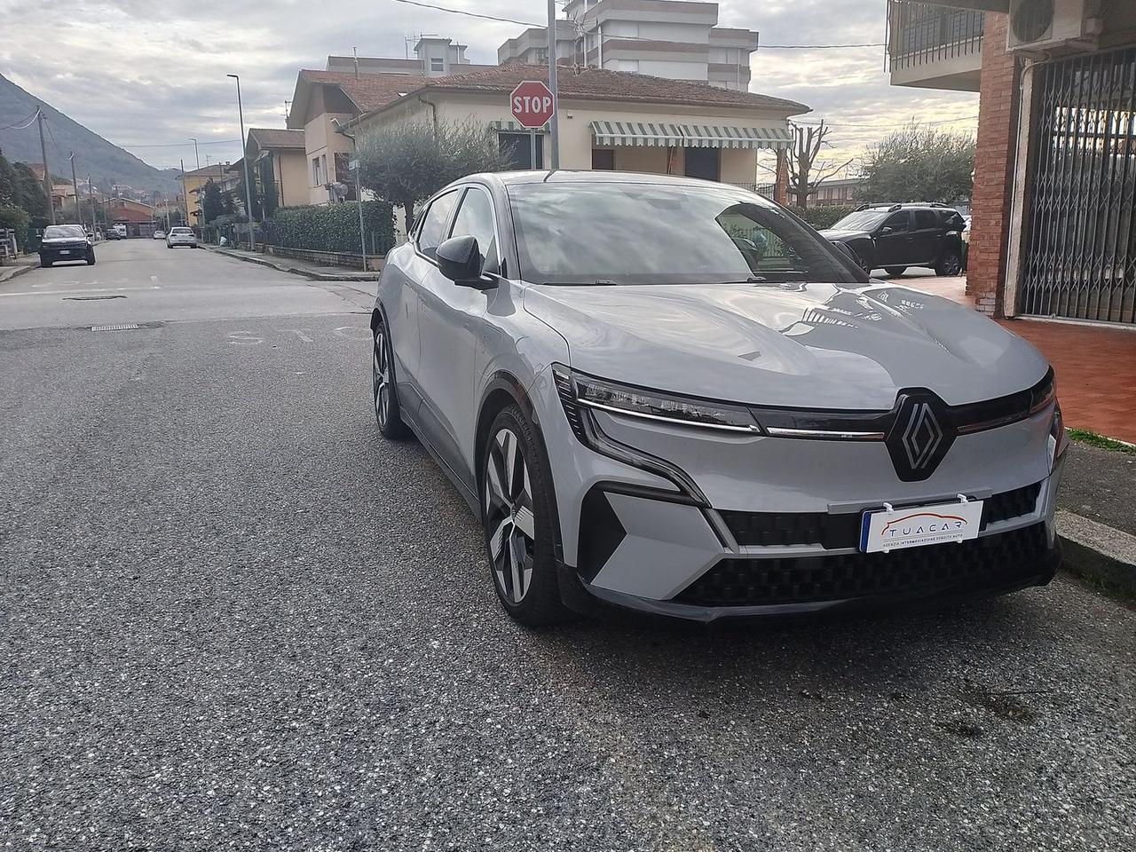 Renault Megane Techno E-TECH EV60 optimum charge