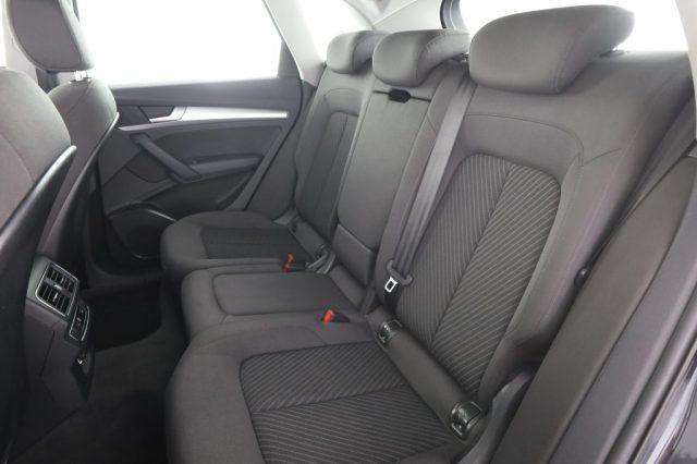 AUDI Q5 Q5 40 TDI quattro S tronic Business