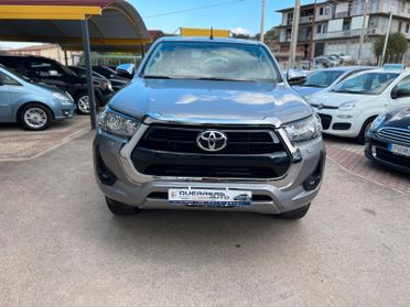 Toyota Hilux 2.4 D-4D 4WD 2 porte Extra Cab Lounge KM 45MILA UNICO PROP.4X4 IVA ESPOSTA