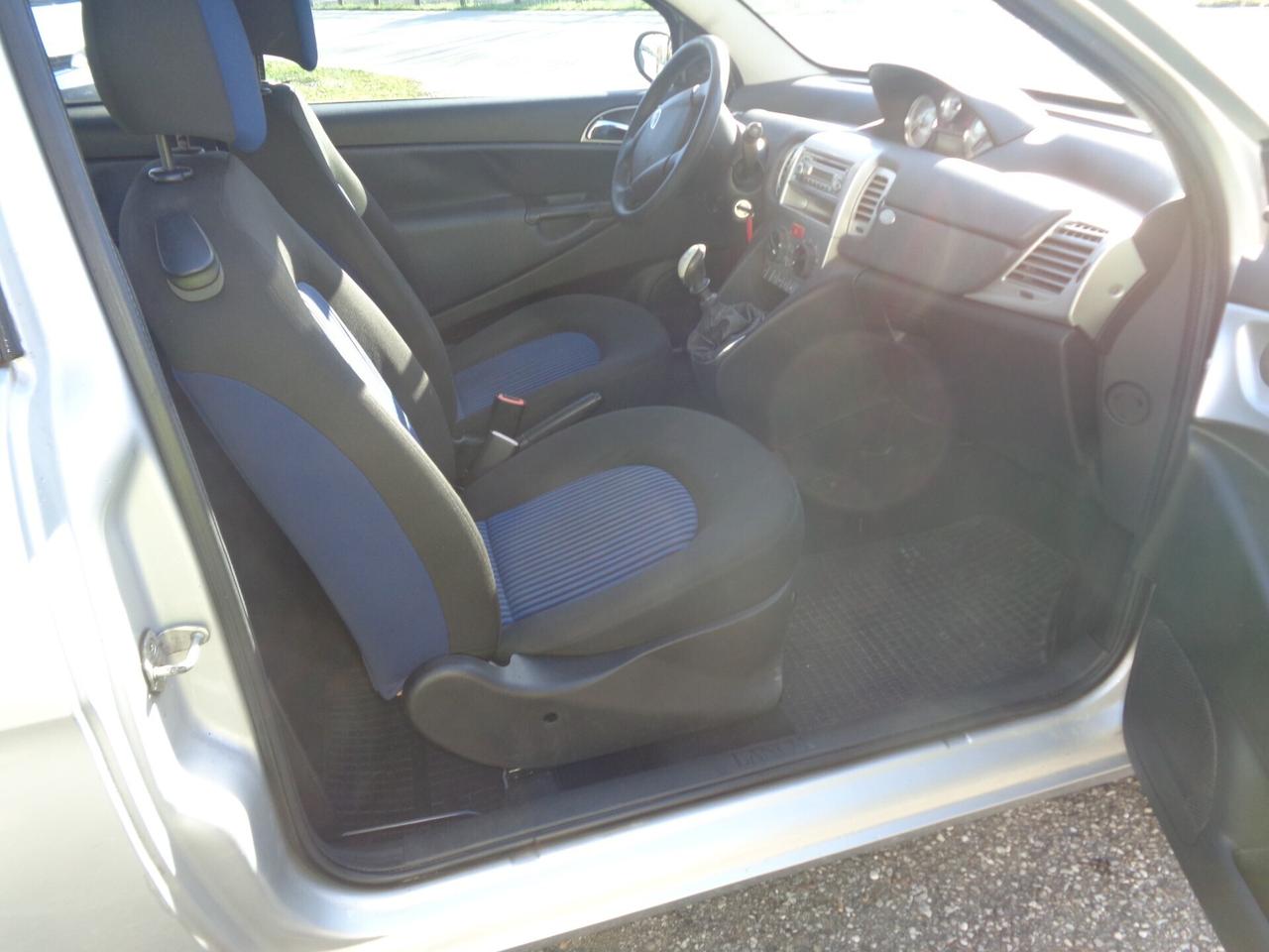 Lancia Ypsilon 1.2 Platino garaz 12 mesi