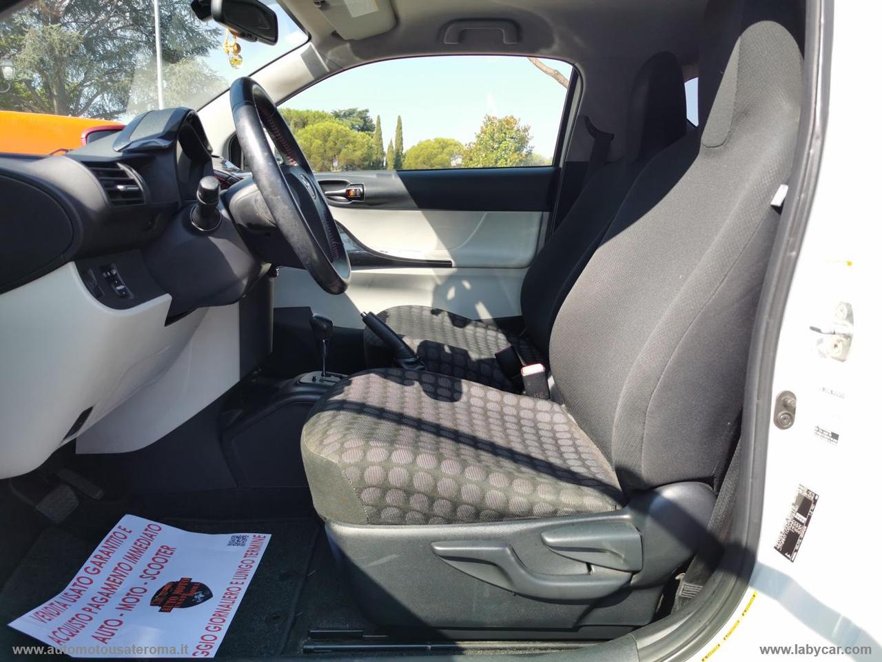 TOYOTA iQ 1.3 CVT Style RATE AUTO MOTO SCOOTER