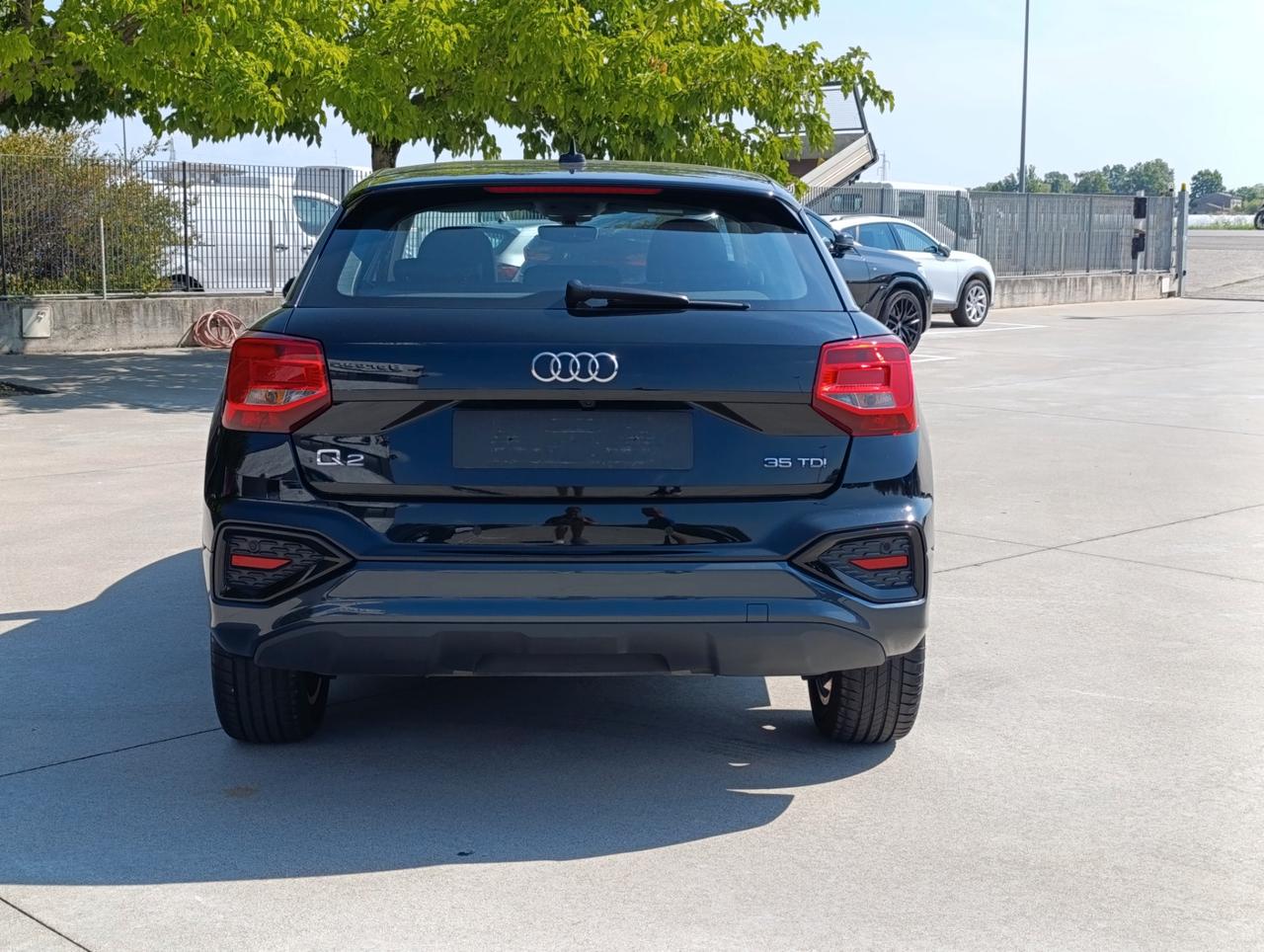 Audi Q2 35 2.0 tdi Business Advanced s-tronic