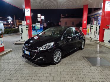 Peugeot 208 anno 2019 OK NEOP promo
