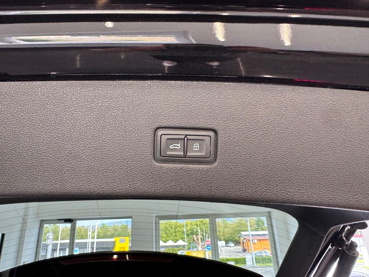 Audi Q8 50 TDI 286 CV quattro tiptronic s-line black edition tetto apribile