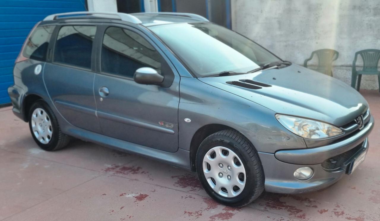 Peugeot 206 1.4 HDi SW DISTRIBUZIONE+GOMME+PASTIGLIE NUOVE