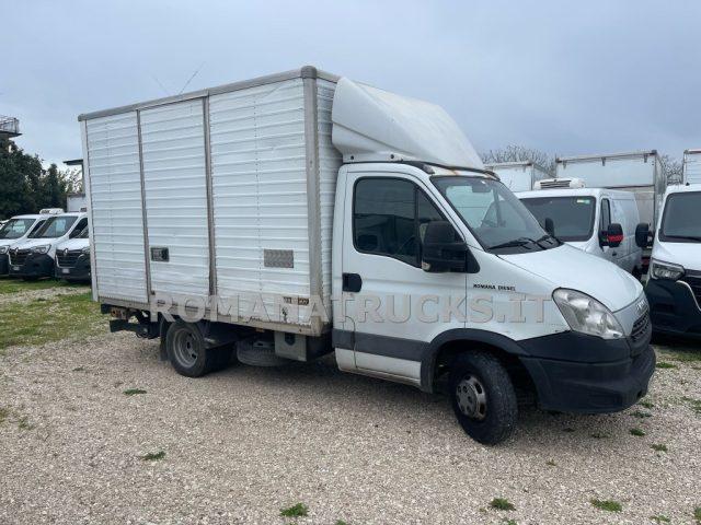 IVECO Daily 35 C13 FURGONATURA IN LEGA CON SPONDA IDRAULICA