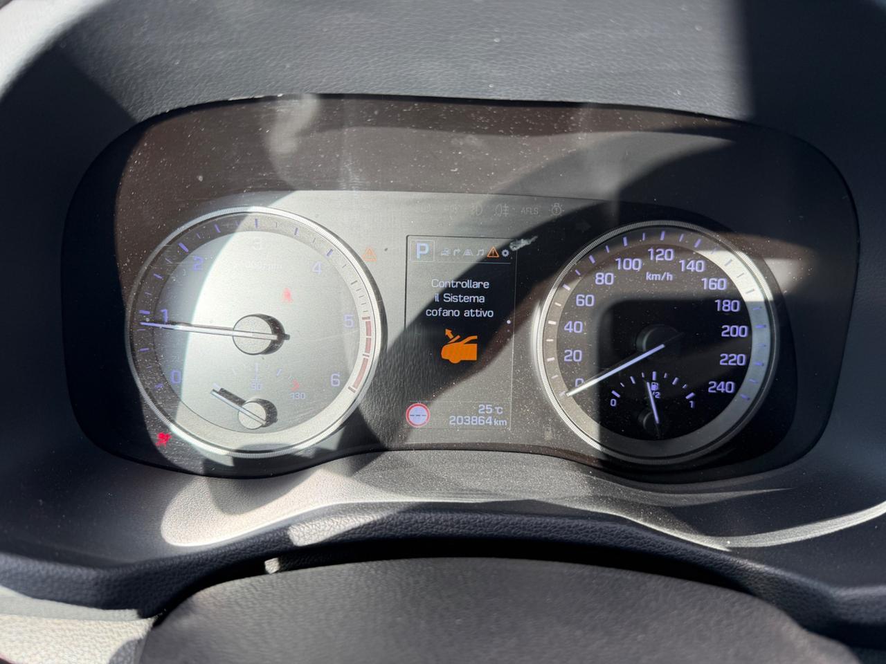 HYUNDAI TUCSON 2018 1.7 CRDi AUTOMATICO INCIDENTATO