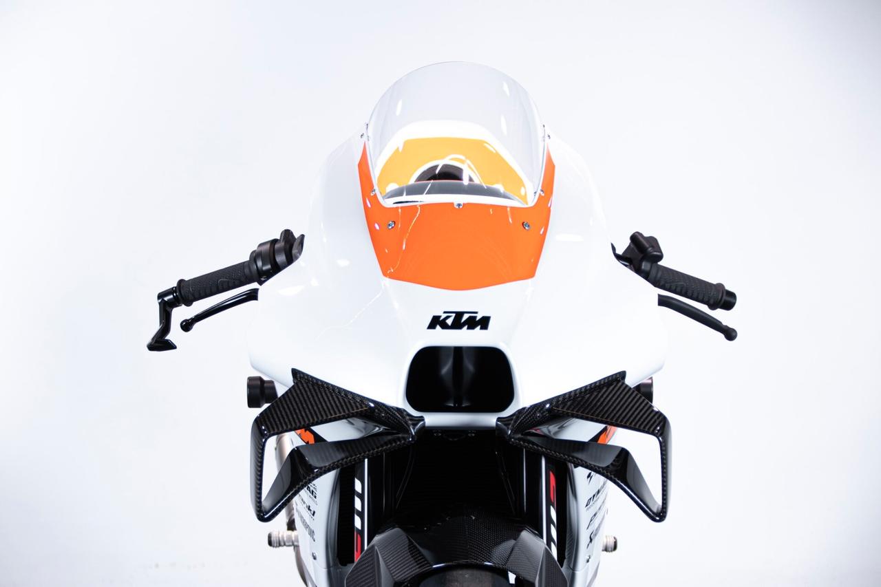 KTM RC 8C - 2024