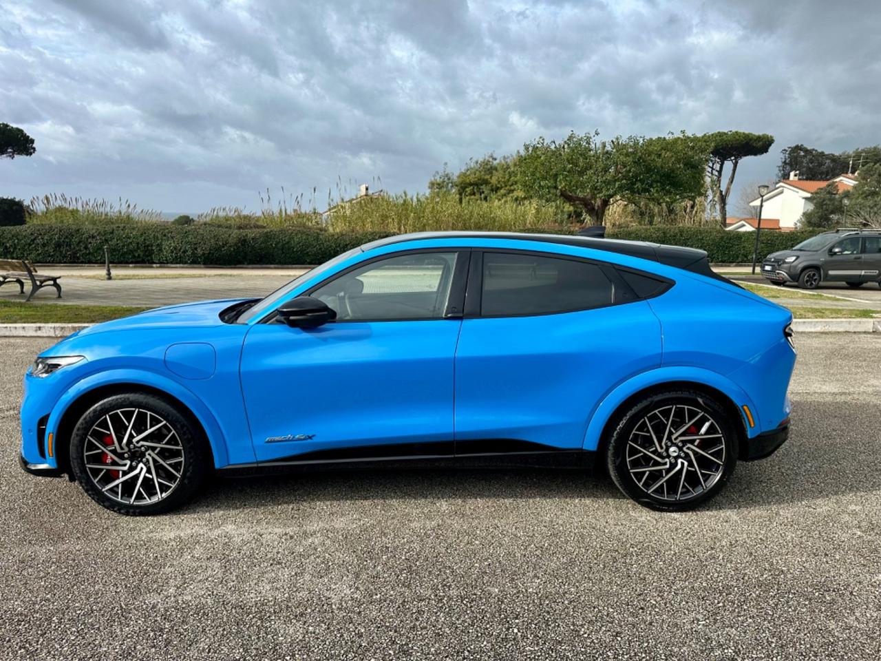 Ford Mustang Mach-E GT Performance 2024 – 487 CV – AWD – 35.000 km – Full Optional