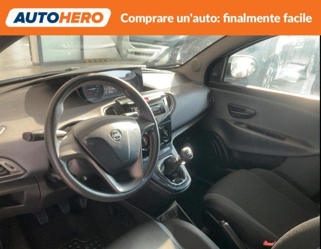 LANCIA Ypsilon 1.2 69 CV 5 porte Silver