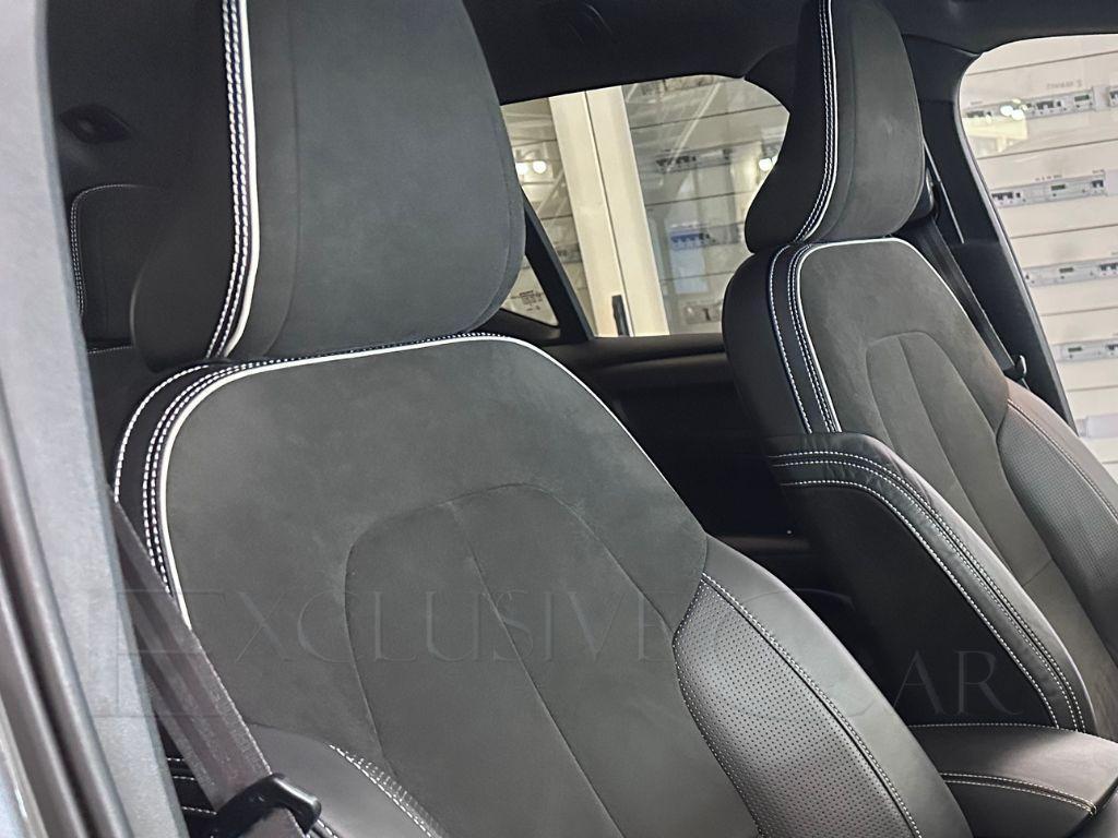 VOLVO - XC40 - D3 R-design