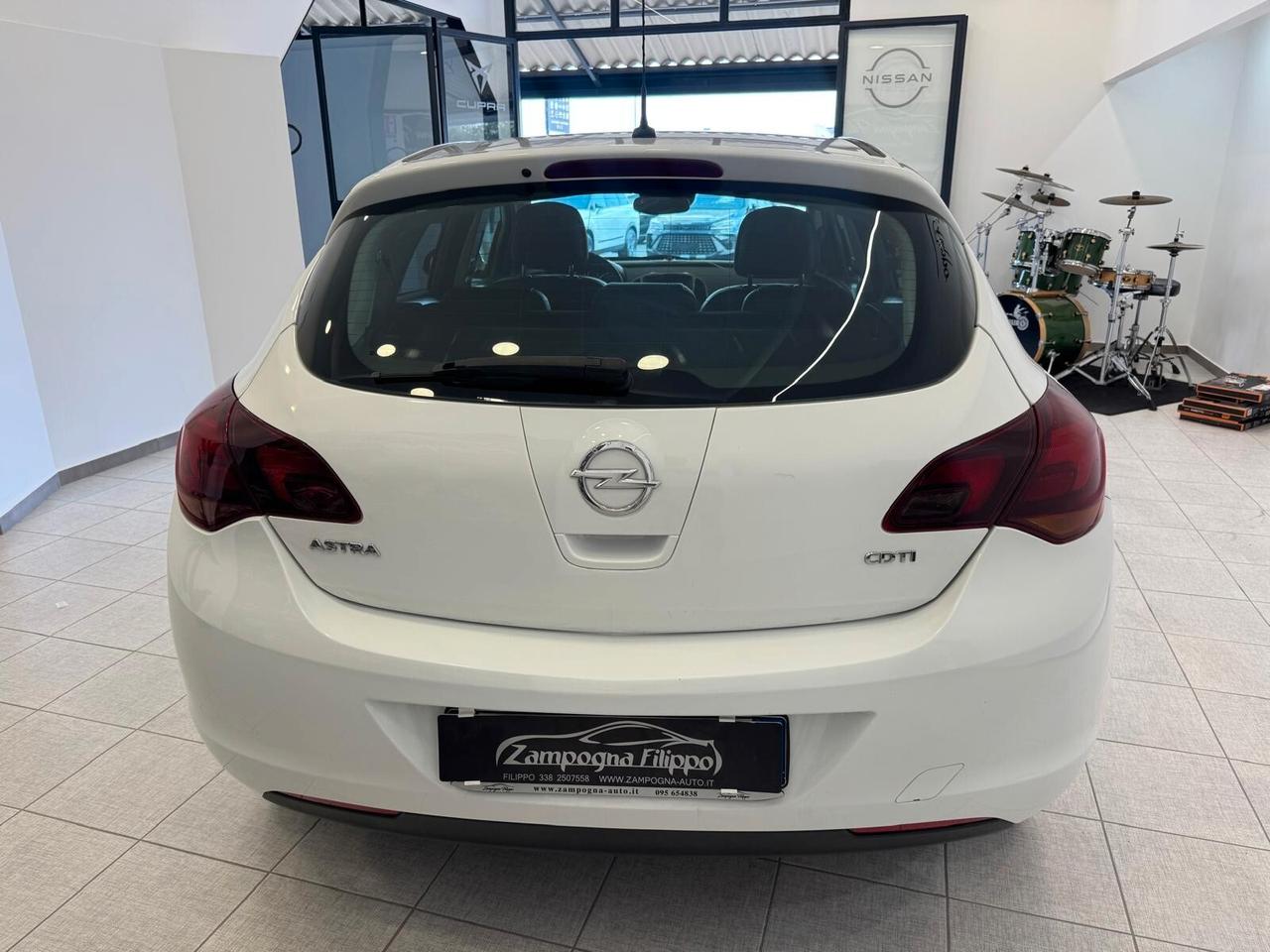 Opel Astra 1.7 CDTI 125CV 5 porte manuale